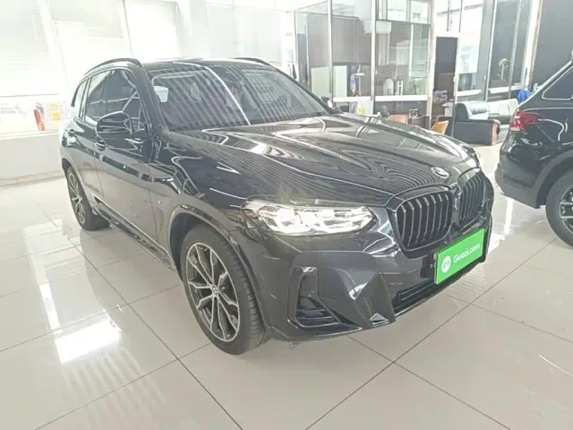 BMW X3 — Фото автомобиля 3