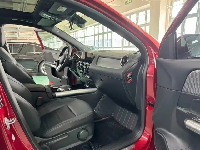 Mercedes-Benz GLA-Class — Фото автомобиля 5