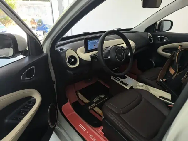 Wuling Bingo — Фото автомобиля 15