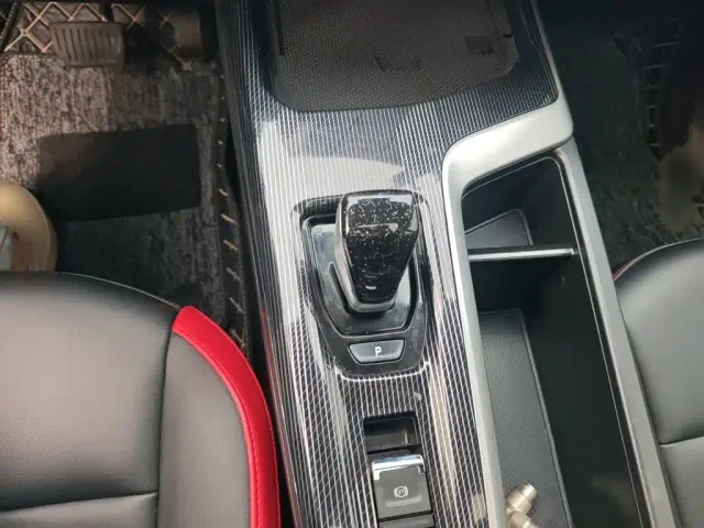 Haval Chitu — Фото автомобиля 10