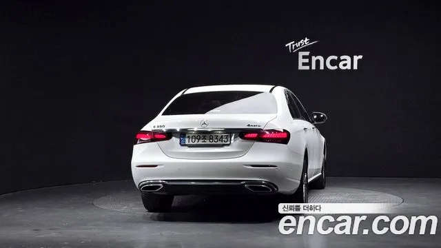 Mercedes-Benz E-Class W213 — Фото автомобиля 4