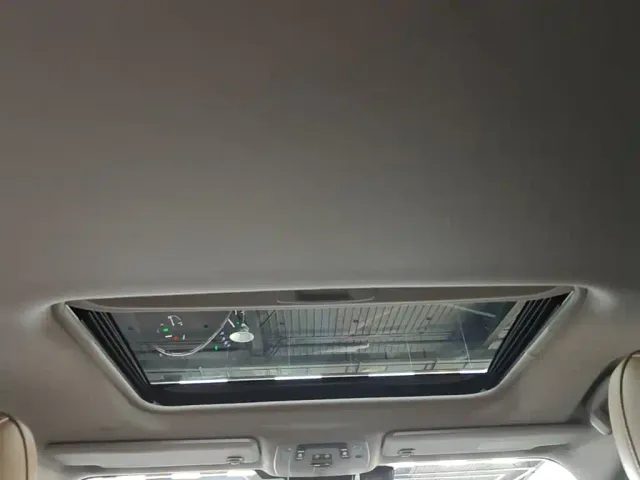 Toyota Sienna — Фото автомобиля 17