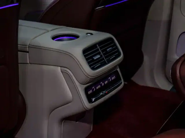 Mercedes-Benz Maybach GLS — Фото автомобиля 12