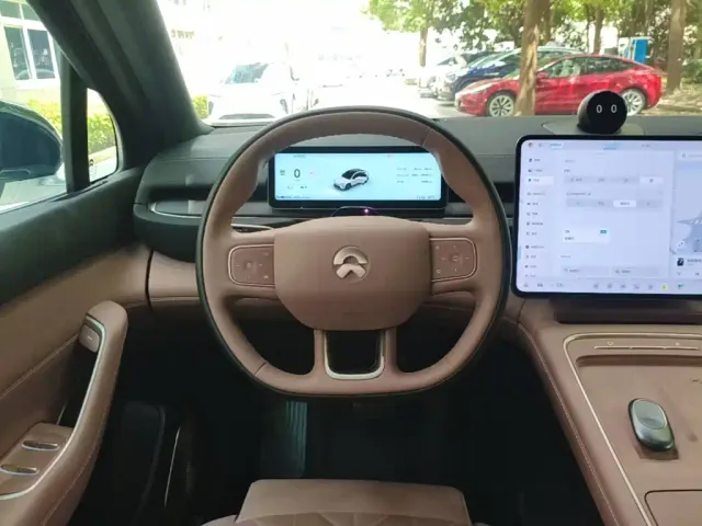 Nio EC6 — Фото автомобиля 10