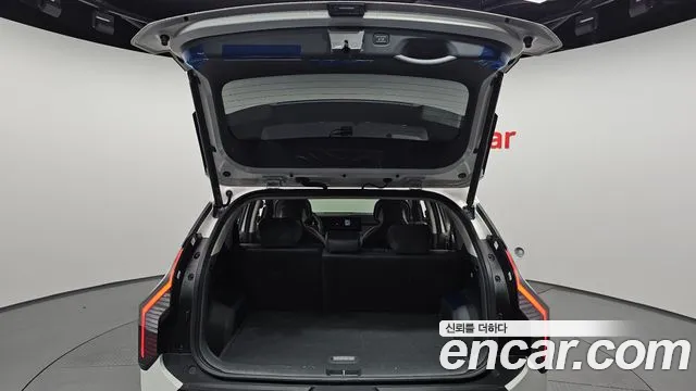 Kia EV3 — Фото автомобиля 18
