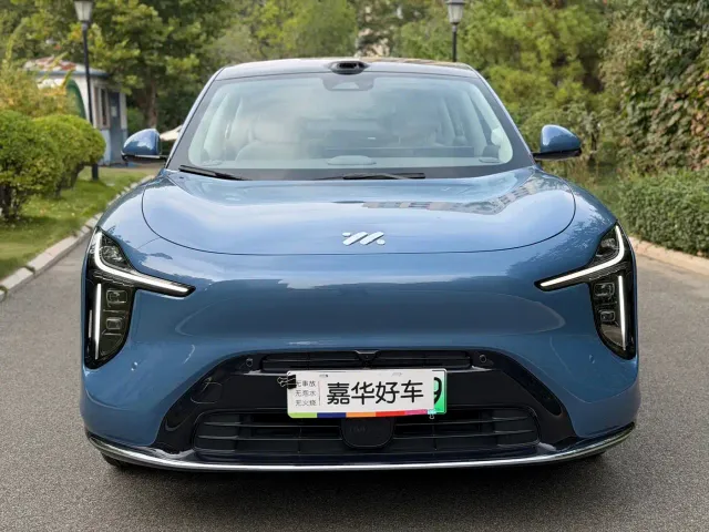 IM Motors LS6 — Фото автомобиля 2
