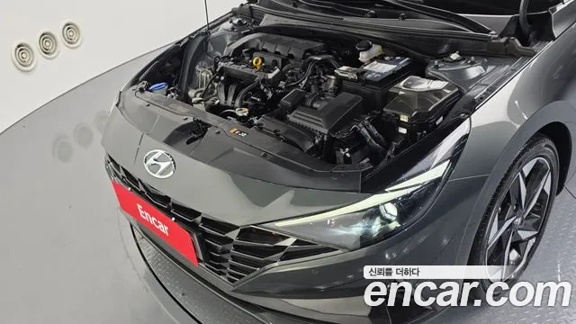 Hyundai Avante CN7 — Фото автомобиля 6