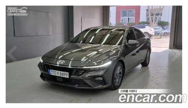 Фотография автомобиля — Hyundai Avante CN7