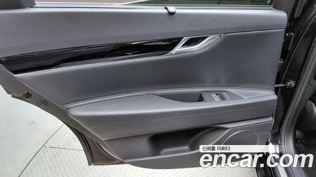 Genesis G80 RG3 — Фото автомобиля 14