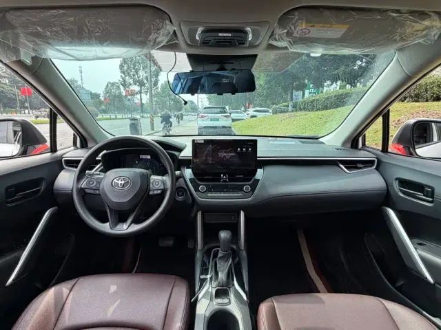 Toyota Corolla Cross — Фото автомобиля 13