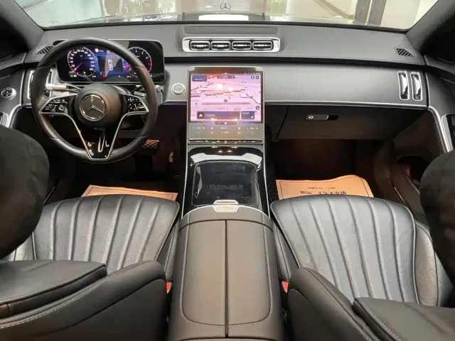 Mercedes-Benz S-Class — Фото автомобиля 13