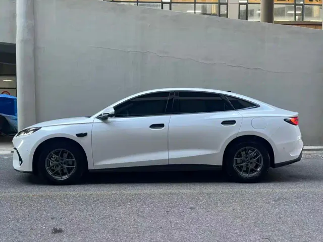 BYD Seal 06 — Фото автомобиля 3