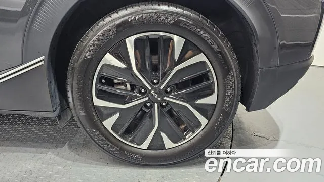 Kia EV6 Standard — Фото автомобиля 21