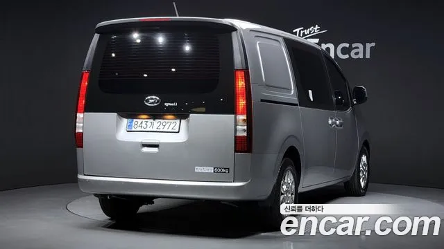 Hyundai Staria Staria L3.5 Карго 5 мест — Фото автомобиля 2
