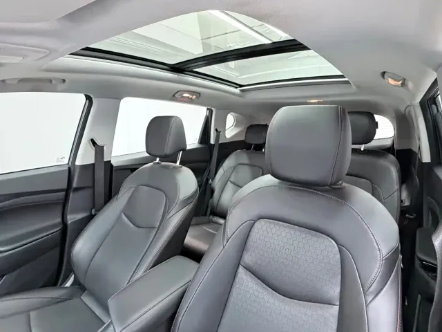 Chevrolet Orlando — Фото автомобиля 15