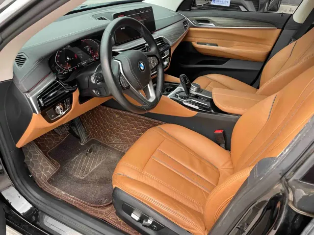 BMW 6 Series Gran Turismo — Фото автомобиля 5
