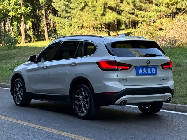 BMW X1 — Фото автомобиля 18