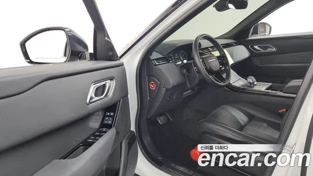Land Rover Range Rover Velar Range Rover Velar 2.0 P250 Dynamic SE — Фото автомобиля 10