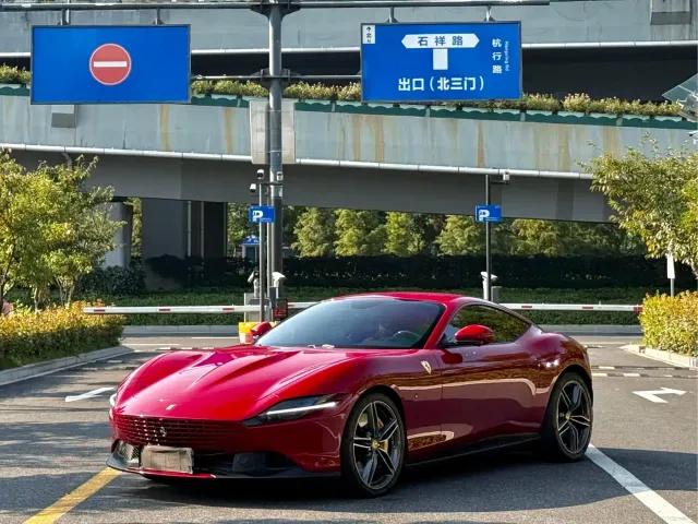 Ferrari Roma — Фото автомобиля 3