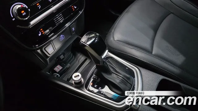 KG_Mobility_Ssangyong TIBOLI Very New Tivoli Бензин 1.5 2WD — Фото автомобиля 9