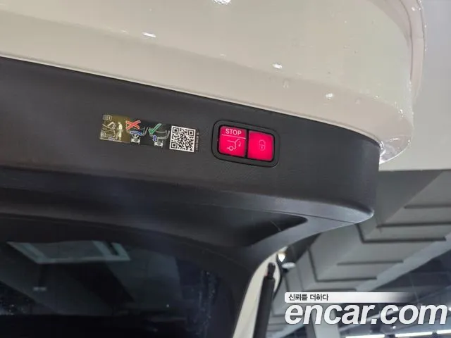 Mercedes-Benz EQS — Фото автомобиля 19