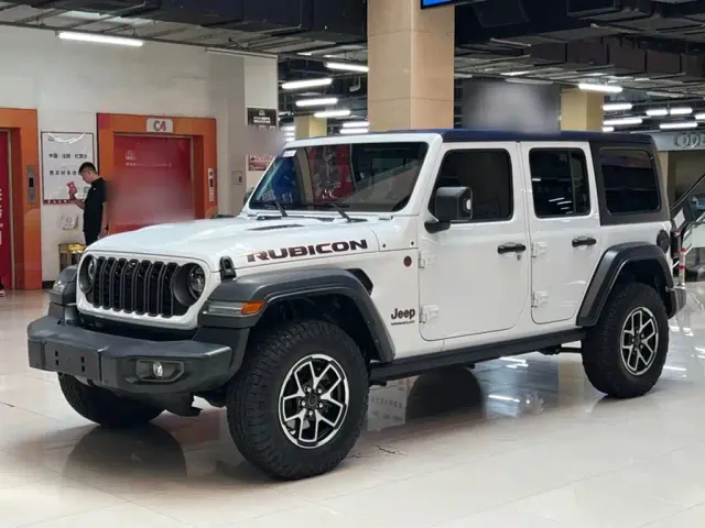 Фотография автомобиля — Jeep Wrangler