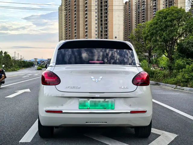 Wuling Bingo — Фото автомобиля 5