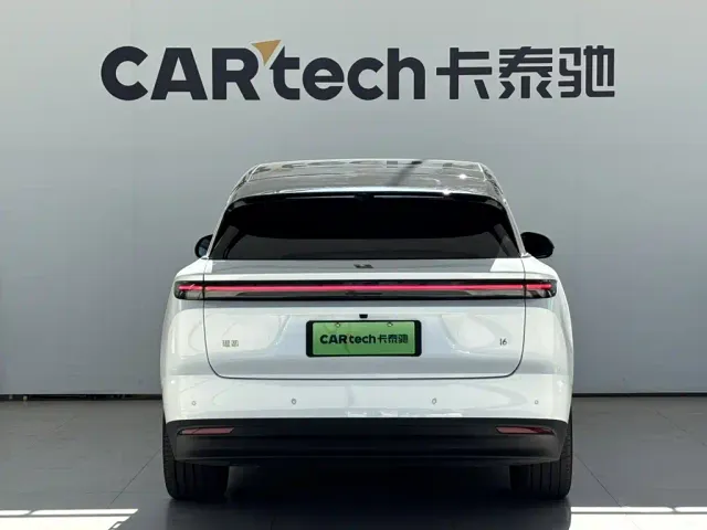 Li Auto i6 — Фото автомобиля 5