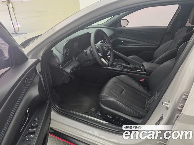 Hyundai Avante CN7 — Фото автомобиля 8