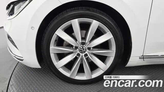 Volkswagen Arteon Arteon 2.0 TDI Prestige — Фото автомобиля 5