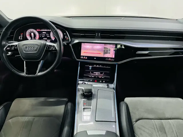 Audi A6L — Фото автомобиля 9