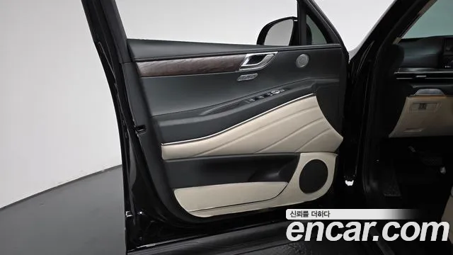 Genesis GV80 — Фото автомобиля 13