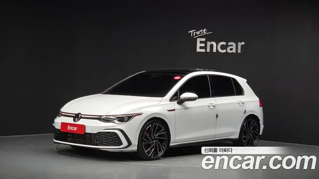 Фотография автомобиля — Volkswagen Golf Generation 8