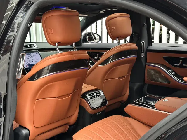 Mercedes-Benz S-Class — Фото автомобиля 14