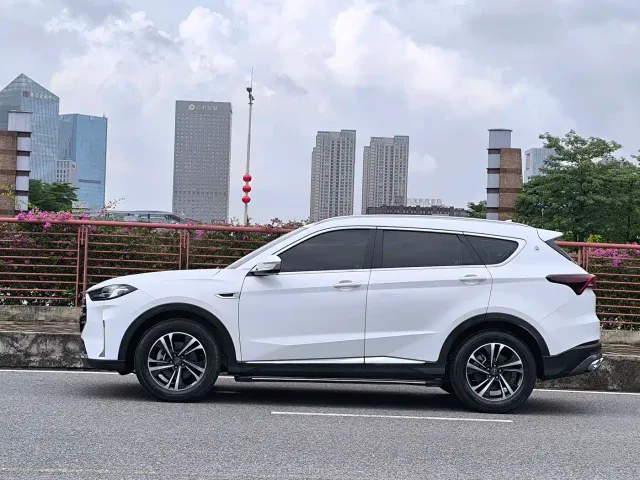 Jetour X70 Plus — Фото автомобиля 8