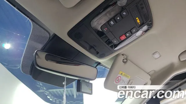 Kia Canival Carnival 4 поколение Бензин 7 мест Noblesse — Фото автомобиля 17