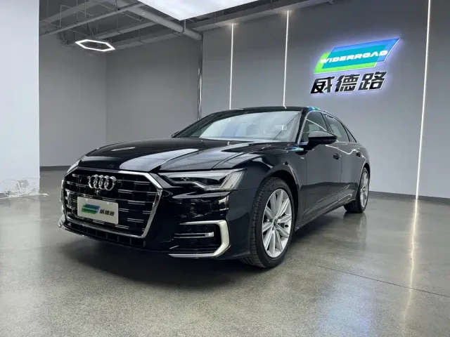Фотография автомобиля — Audi A6L