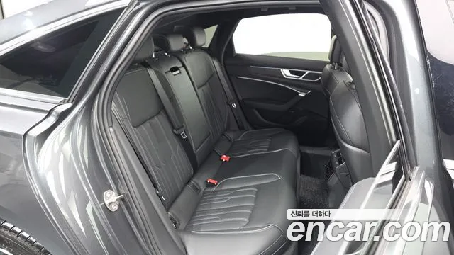 Audi A6 C8 — Фото автомобиля 17