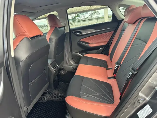 Changan Eado — Фото автомобиля 6