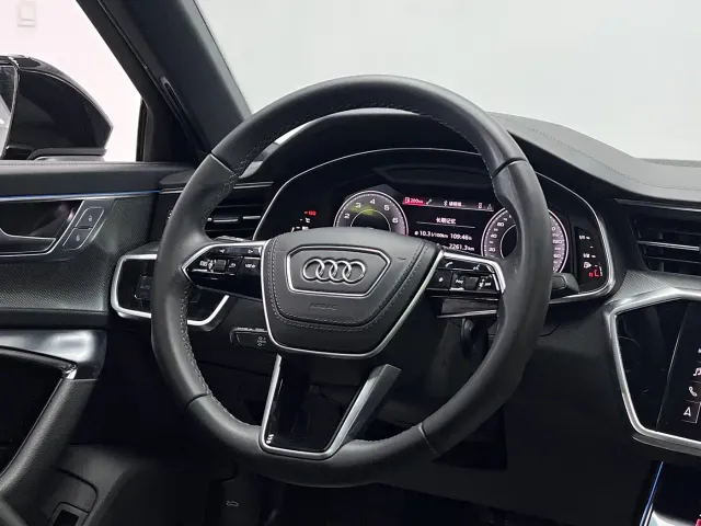 Audi A6L — Фото автомобиля 24