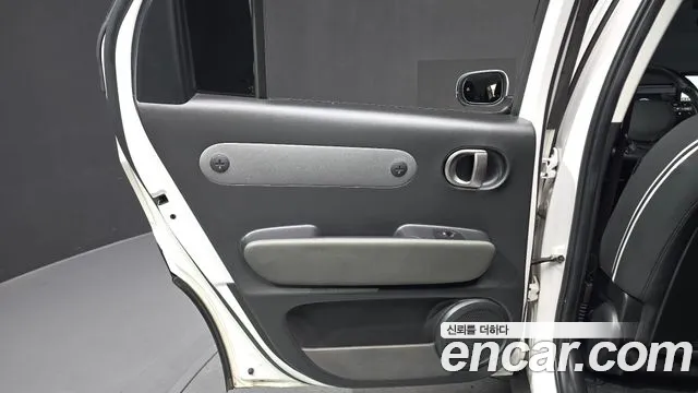Hyundai Casper Casper Electric — Фото автомобиля 24
