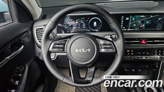 Kia Seltos Бензин 1.6 турбо 2WD — Фото автомобиля 12