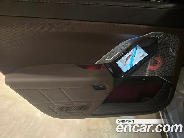 BMW 7 Series G70 — Фото автомобиля 19