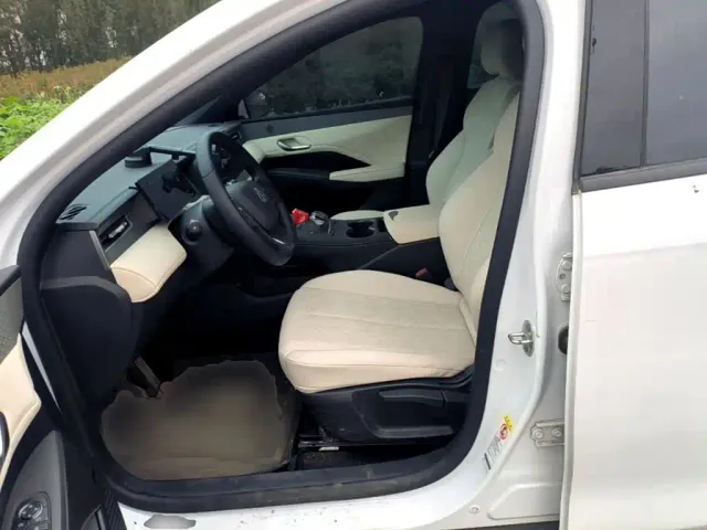 BYD Qin PLUS — Фото автомобиля 14