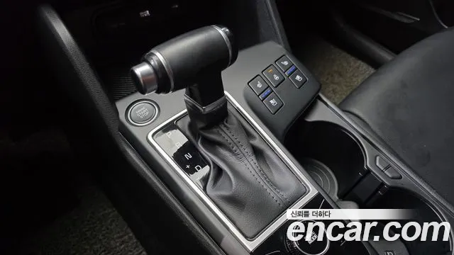 Kia Sportage Sportage 5-е поколение Дизель 2.0 2WD — Фото автомобиля 8
