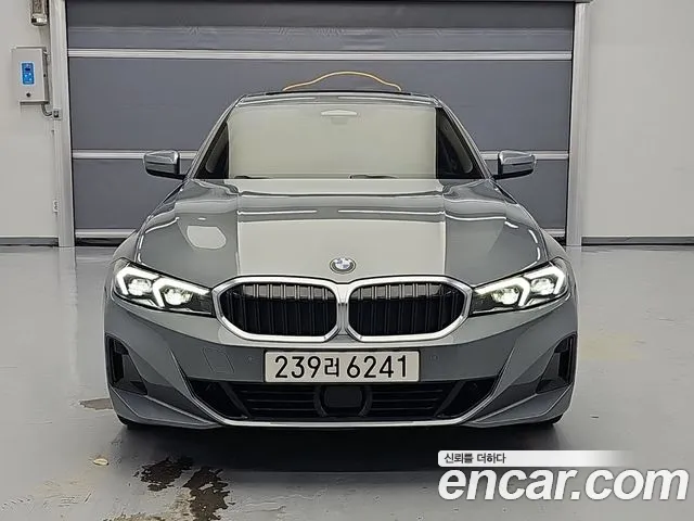 BMW 3-Series — Фото автомобиля 3