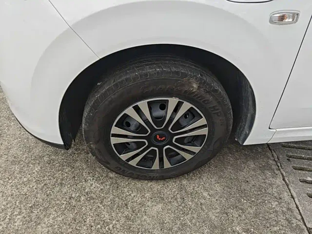 Wuling Hongguang — Фото автомобиля 22