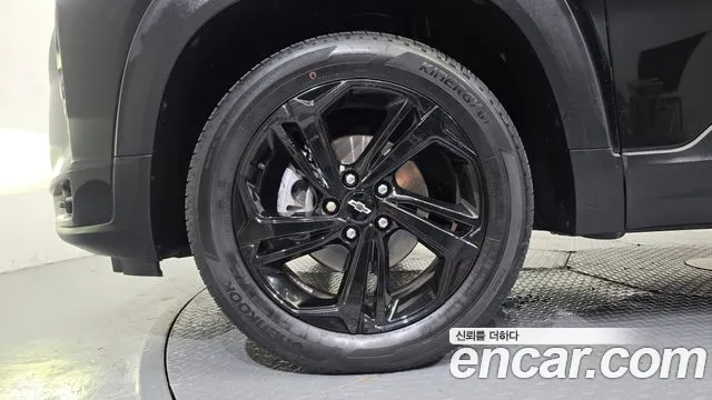 ChevroletGMDaewoo Trailblazer Trailblazer 1.3 турбо 4WD — Фото автомобиля 5