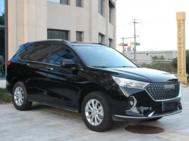 Haval M6 — Фото автомобиля 3