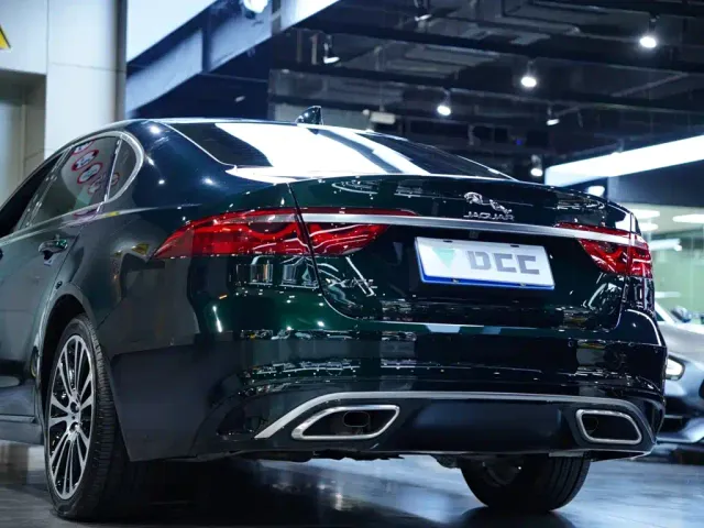 Jaguar XFL — Фото автомобиля 28